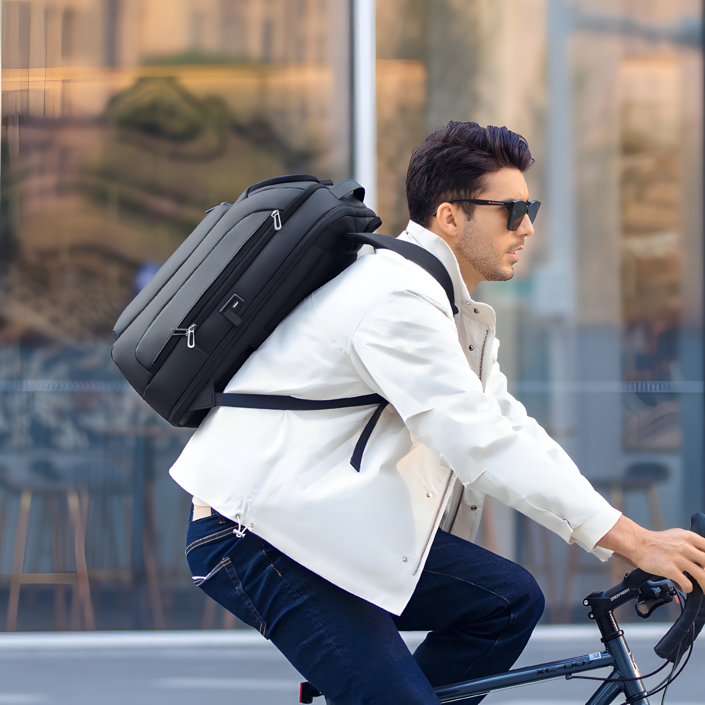 Mochila Executiva Expansível 25L-35L Notebook 16"