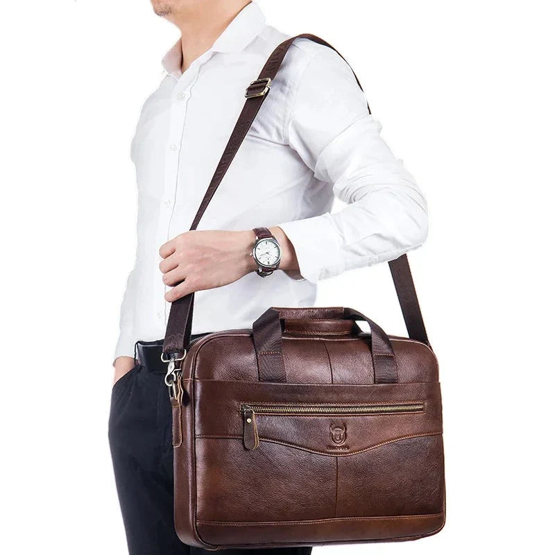 Mochila Masculina de Couro Legítimo - Cargo