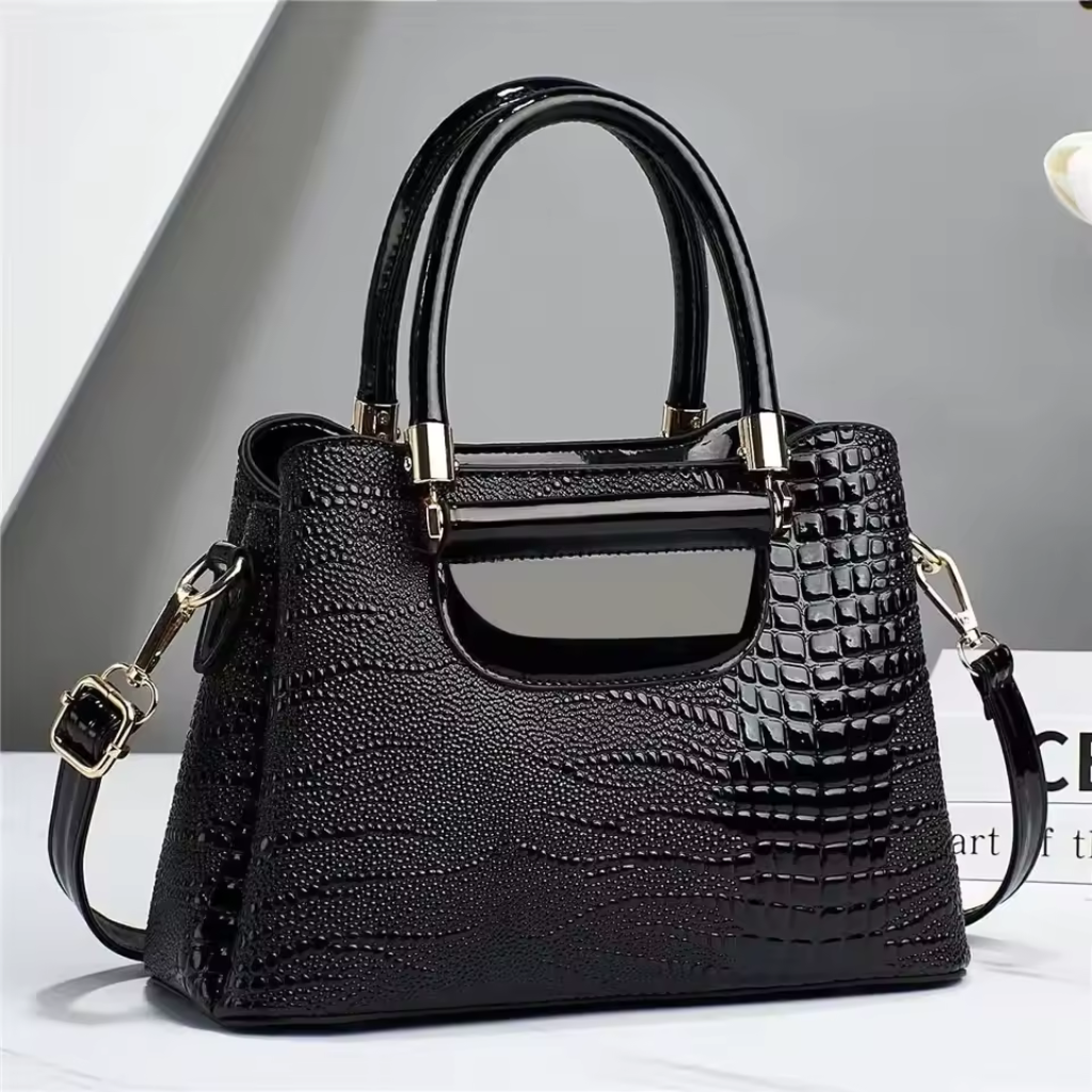 Bolsa Feminina de Couro Genuíno - Cadence