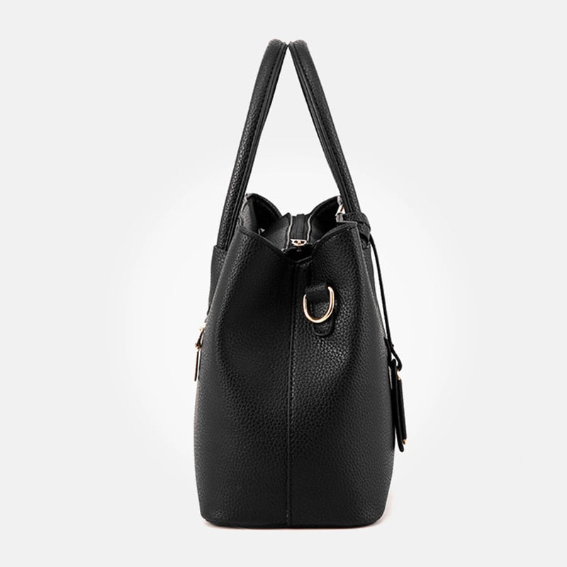 Bolsa Feminina de Couro Genuíno - Emma Ferraz 10