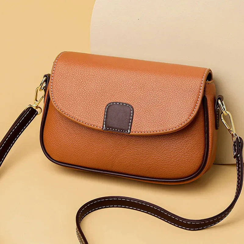 Bolsa Feminina de Couro Genuíno - Estelle 5