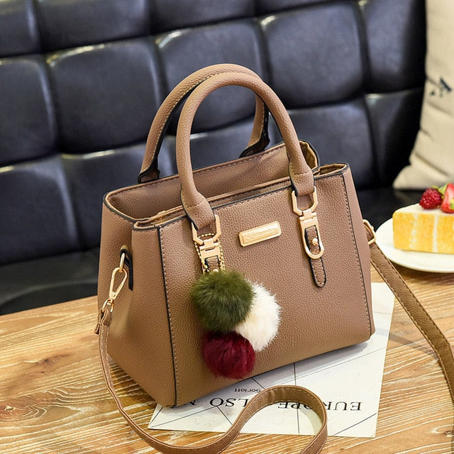 Bolsa Feminina de Couro Genuíno - Hailey 5