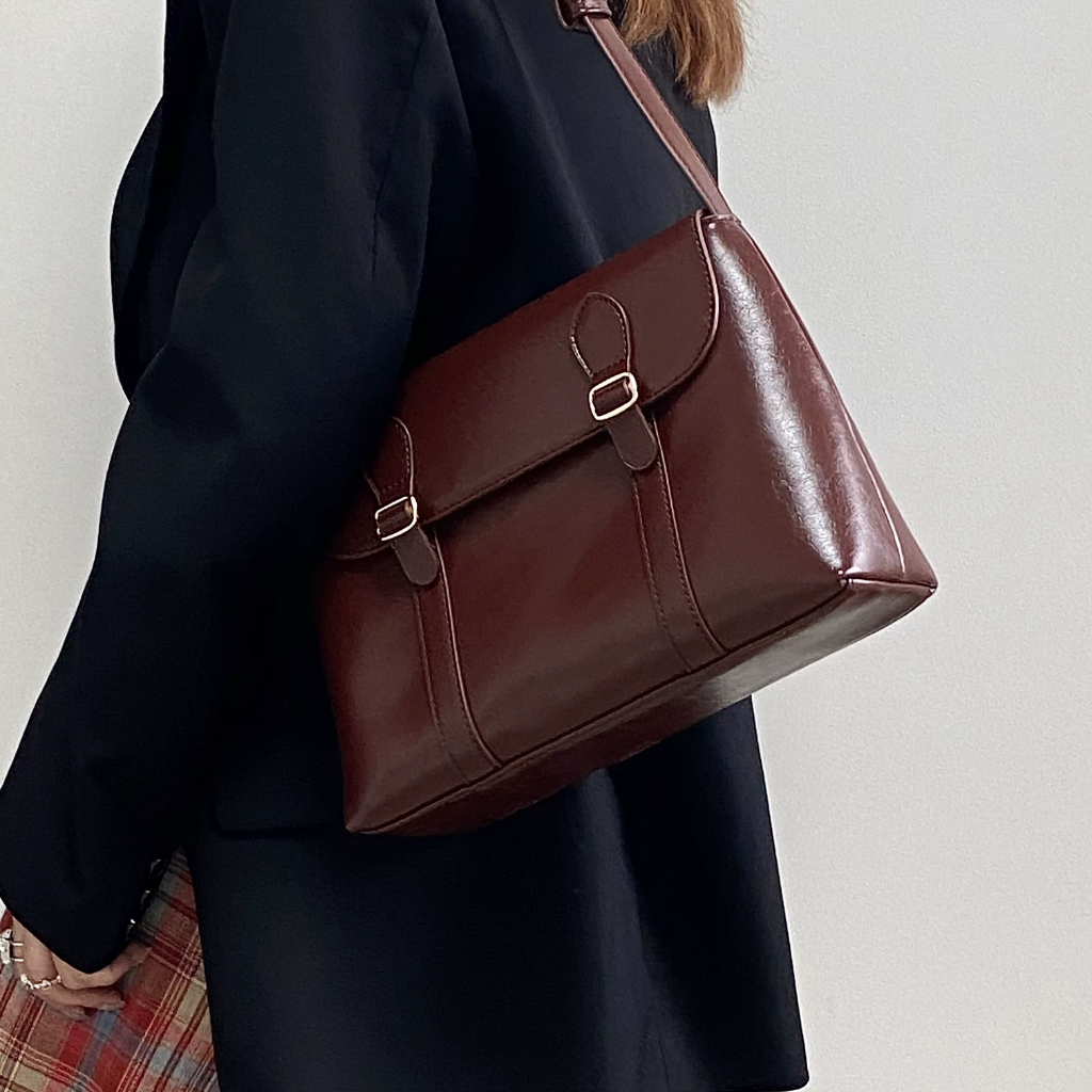 Bolsa Feminina de Couro Genuíno - Isadora Belle 2