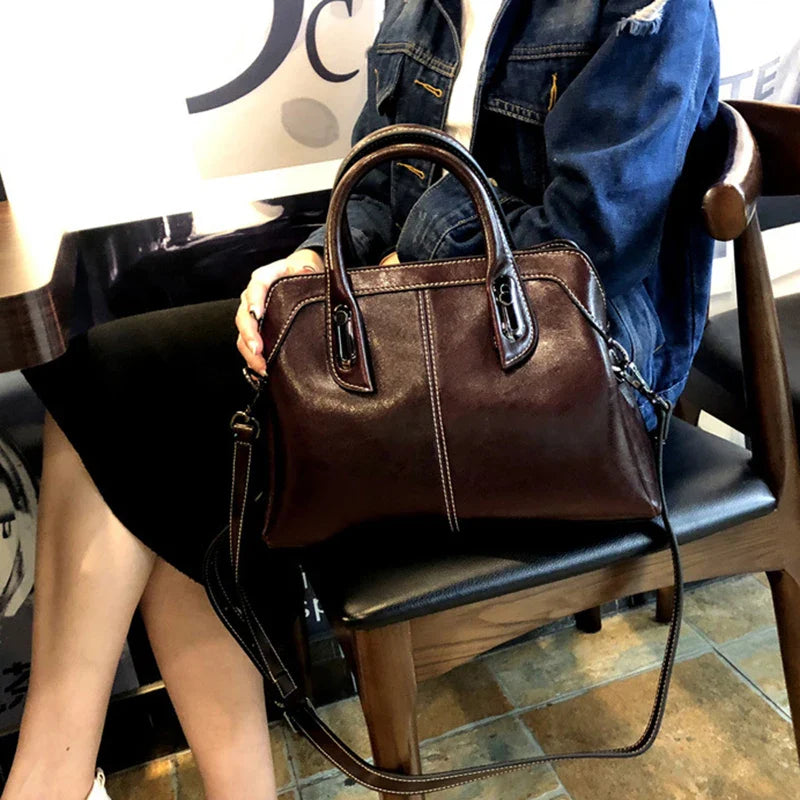 Bolsa Feminina de Couro Genuíno Naomi 2
