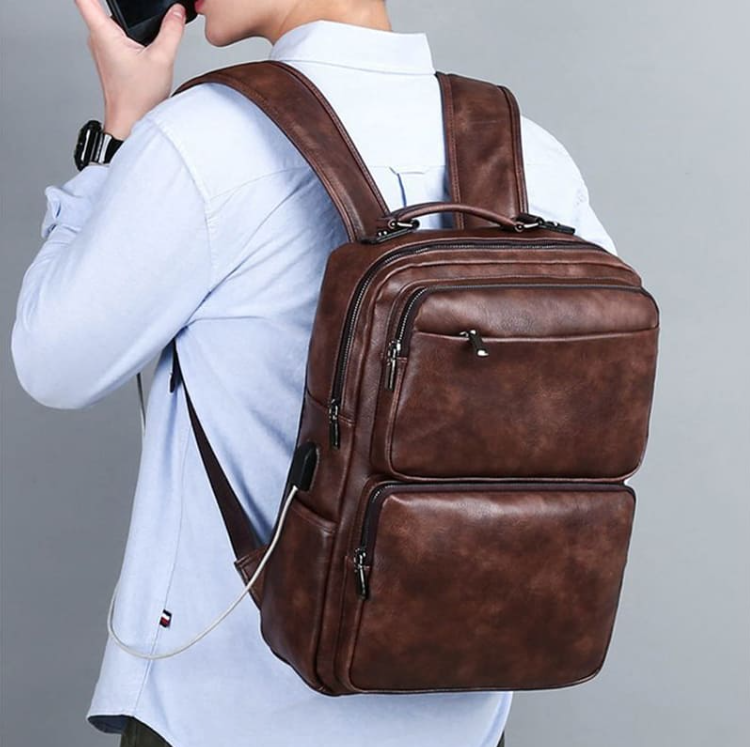 Mochila Masculina de Couro StormBag