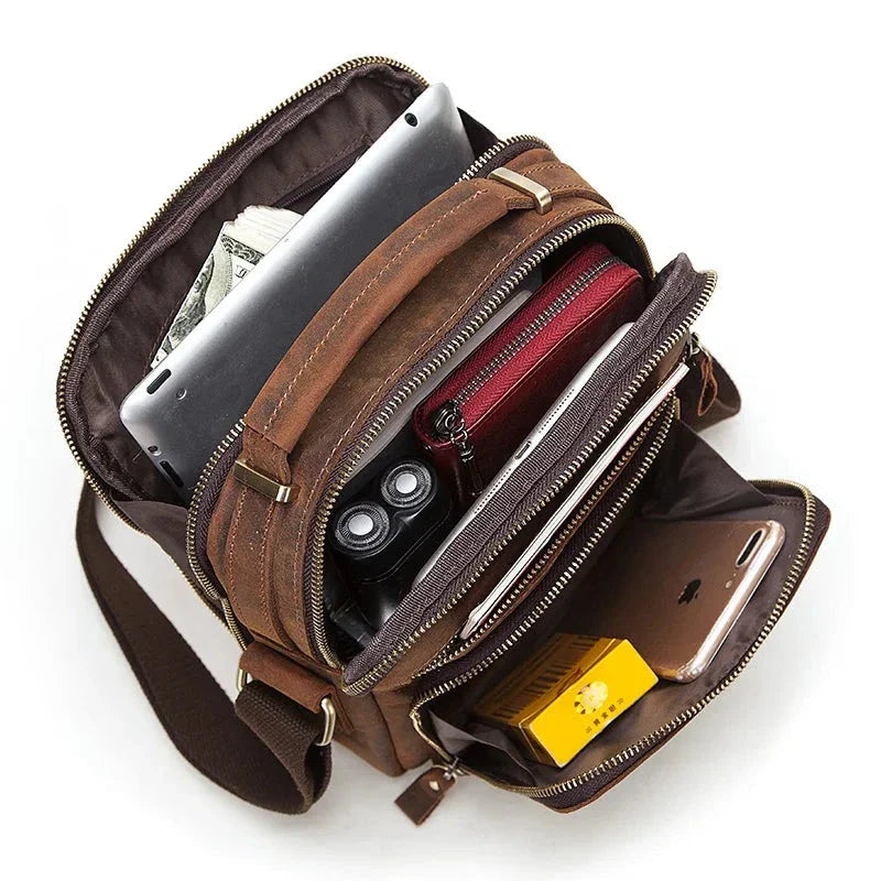 Mochila Masculina de Couro - Hawk