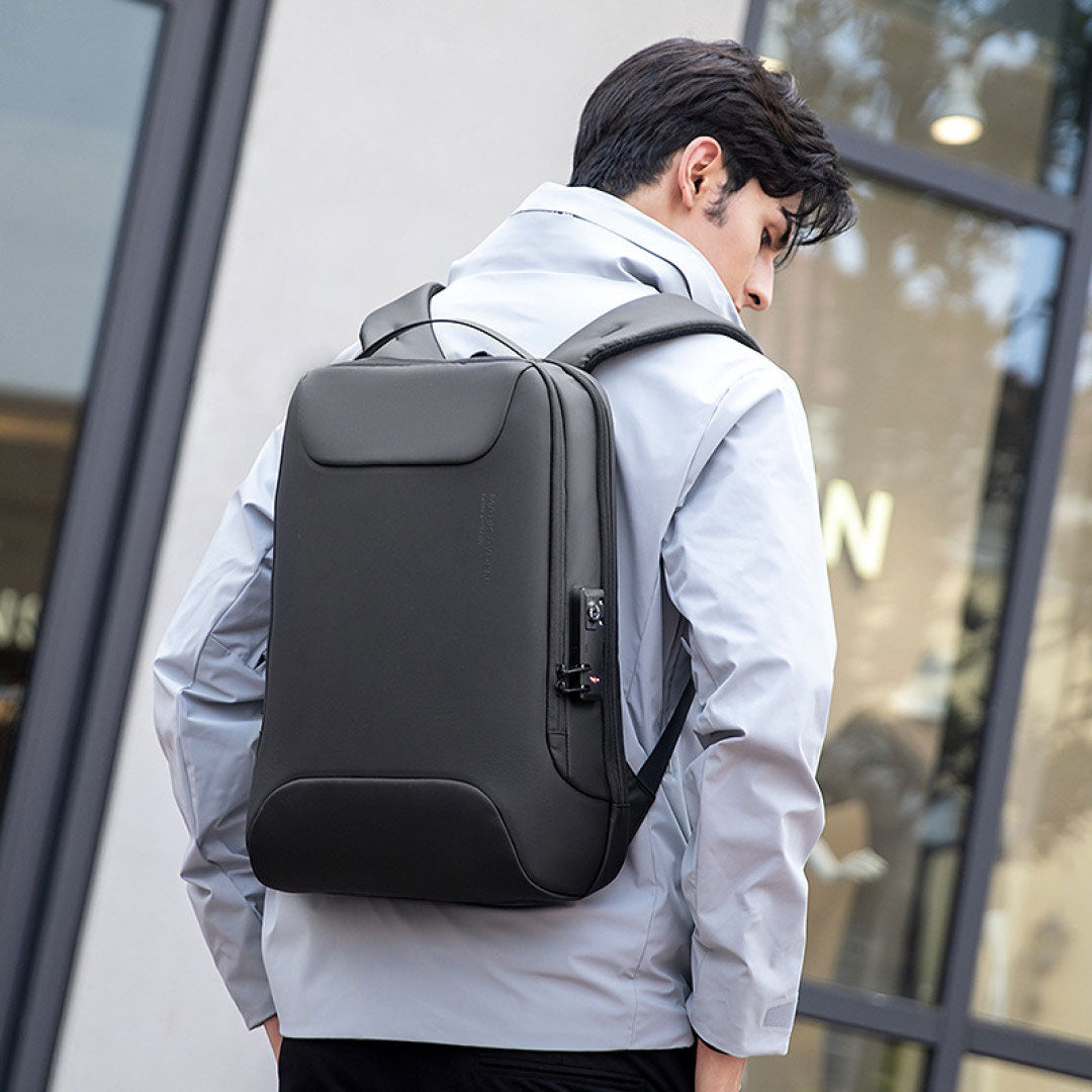 Mochila Executiva Notebook com Trava TSA Black