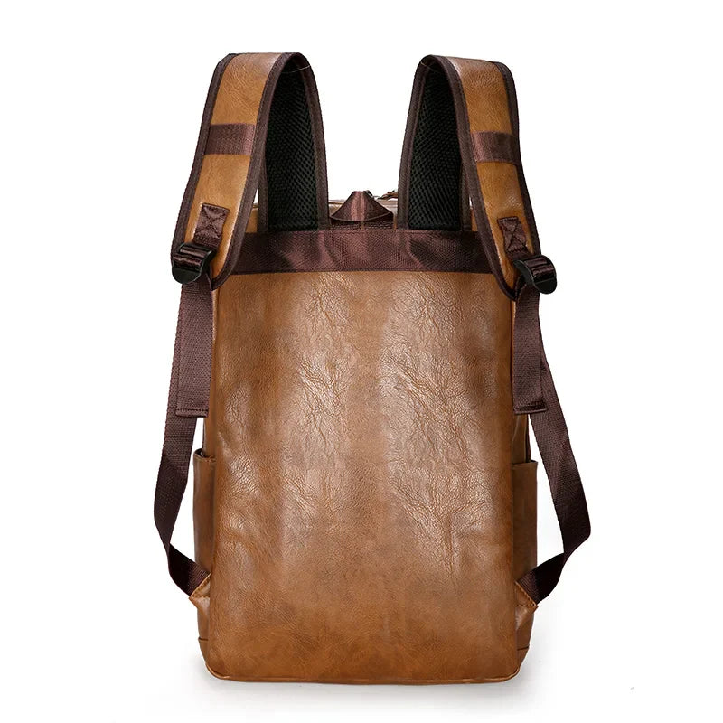 Mochila Masculina de Couro - RuggedPack