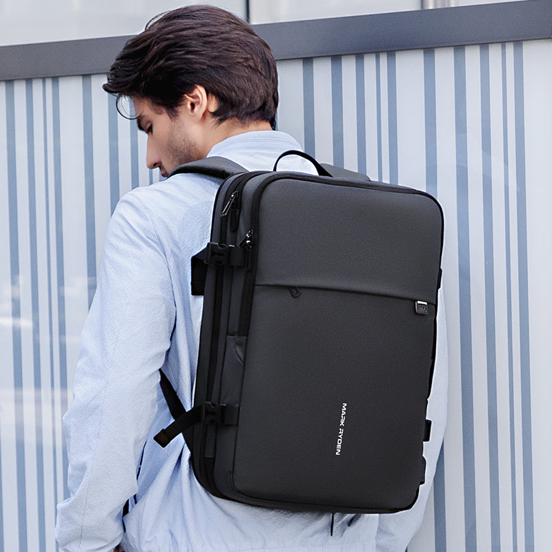Mochila Expansível 22L a 37L Executiva de Viagem para Notebook 17" Solstice 10