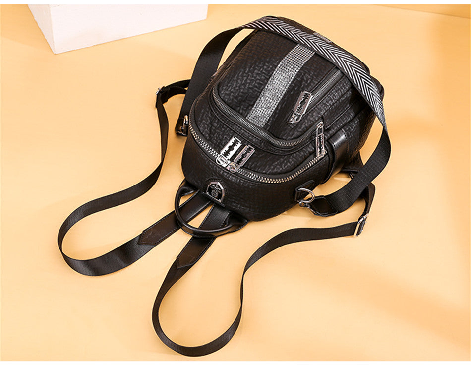 Mochila Feminina de Couro Luxo Betsy 7