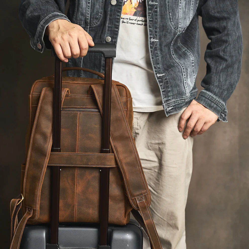 Mochila Masculina de Couro Legitimo PackPro 2