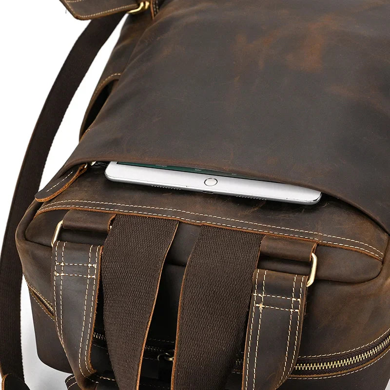 Mochila Masculina de Couro Notebook 15.6 Packer 7