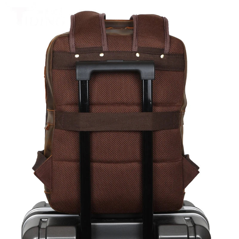 Mochila Masculina de Couro Notebook 16 6