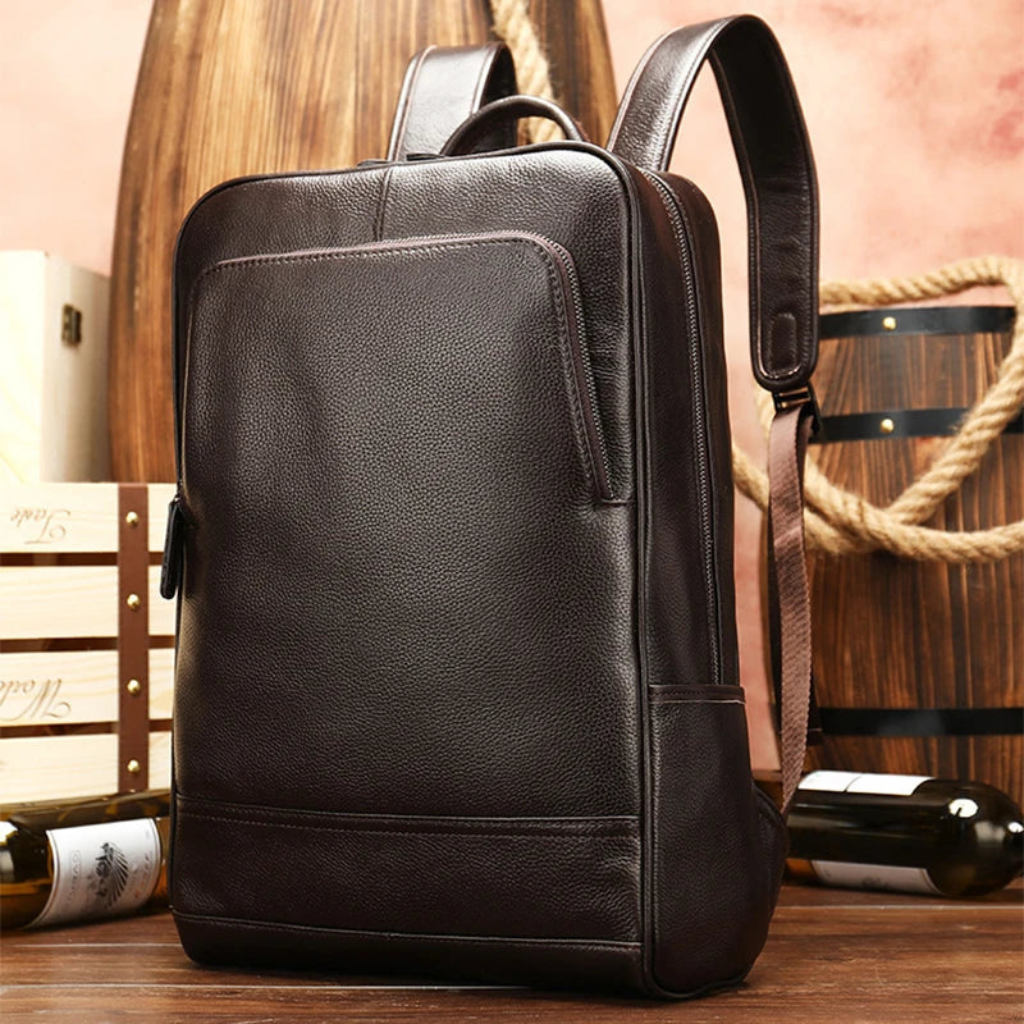 Mochila de Couro Legitimo para Notebook 15.6 Vinci 7