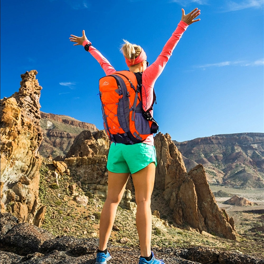 Mochila para Acampamento Resistente 40 Litros 4