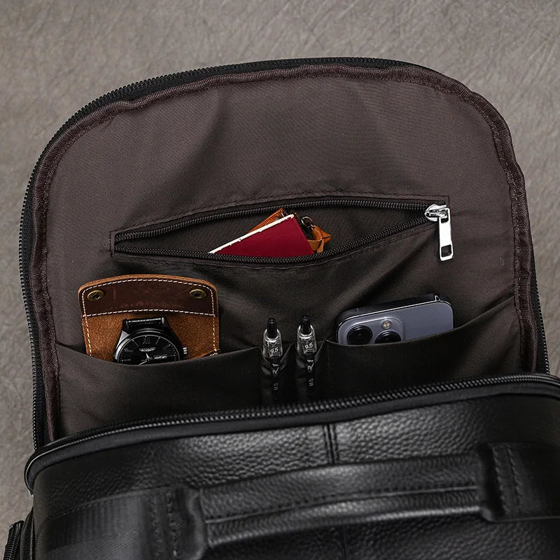 Mochila de Couro Legitimo Notebook 17'' pol com USB