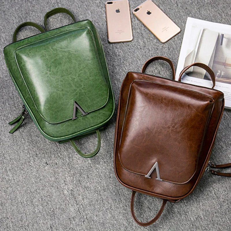 Mochila Feminina de Couro Legítimo Olivia