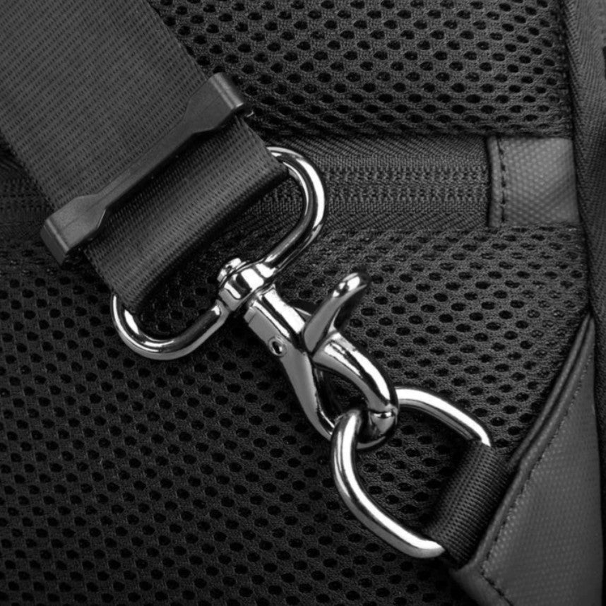Shoulder Bag Masculina Cadeado Embutido TSA 8