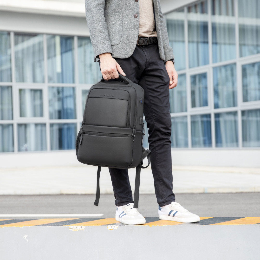 Mochila Executiva para Notebook 15.6" Coast Mark