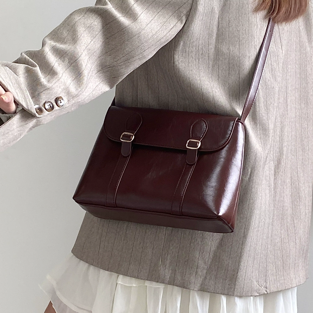 Bolsa Feminina de Couro Genuíno - Isadora Belle 4
