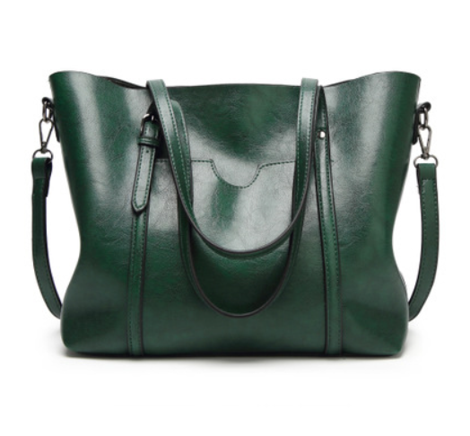 Bolsa Feminina de Ombro em Couro - Melviana 11