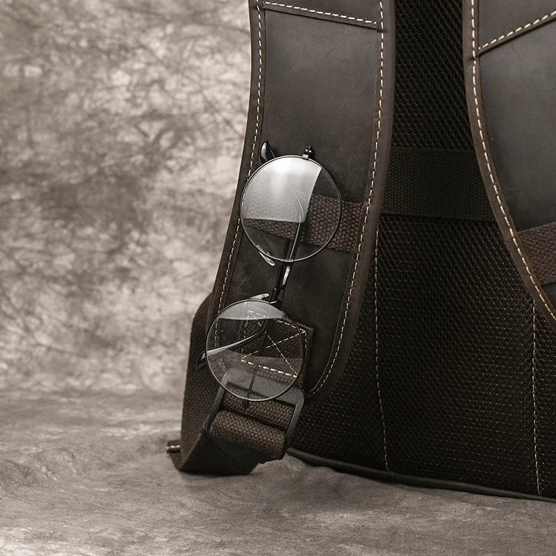 Mochila de Couro Legitimo Dallas Notebook 15.6